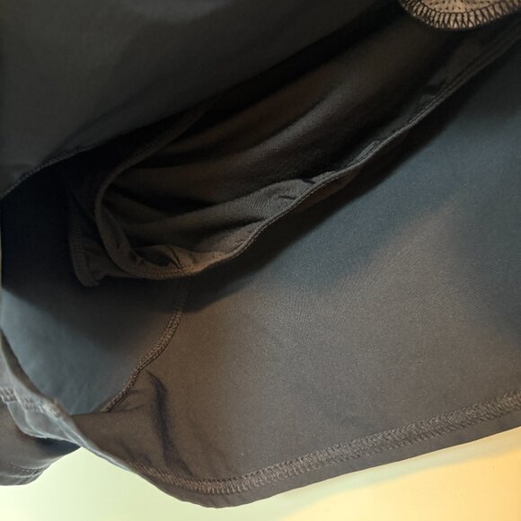 Vuori Clementine 4" Short 2.0 | Atlantic - Picture 4 of 4